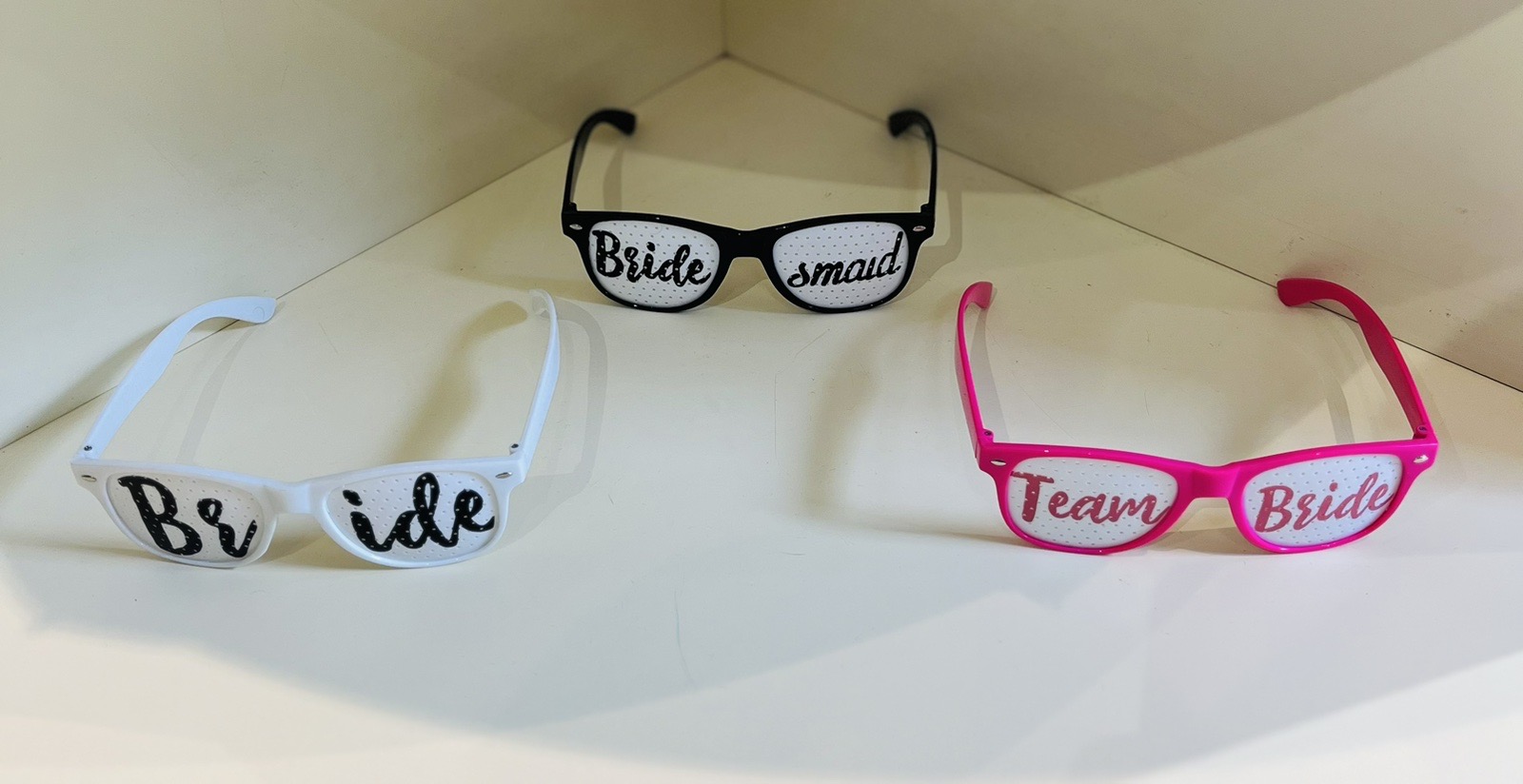 პლასტმასის სათვალე - Team Bride - 1