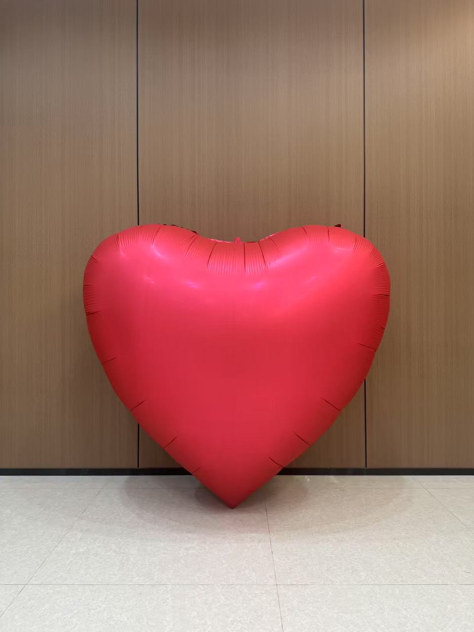 გიგანტი წითელი გული ბუშტი - 140 სმ. - 1